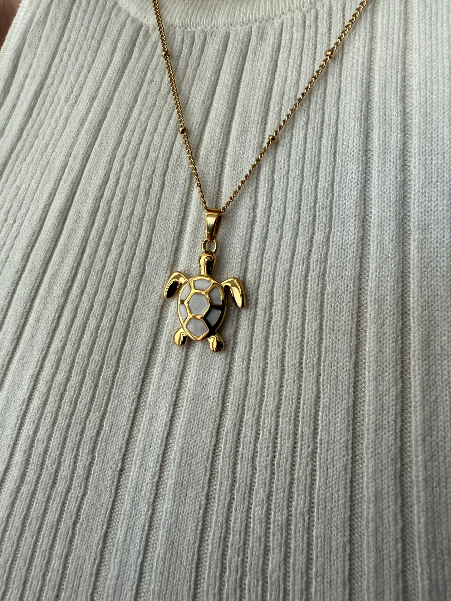 "Kaia" Gold Turtle Necklace