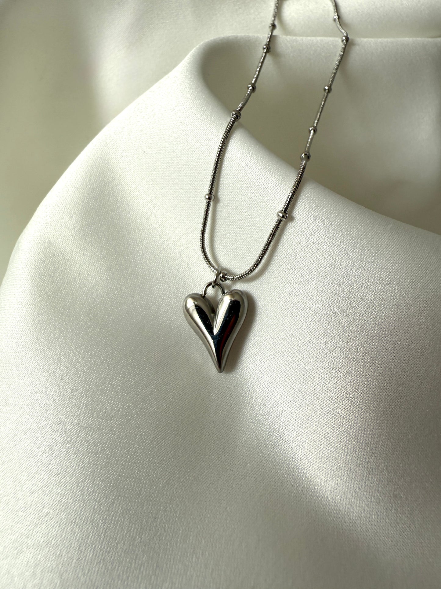 Amour - 18K Gold Plated Puffed Heart Necklace
