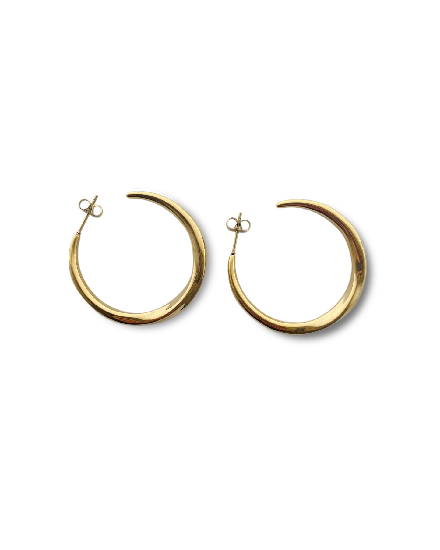 gold twisted hoop eaerrings