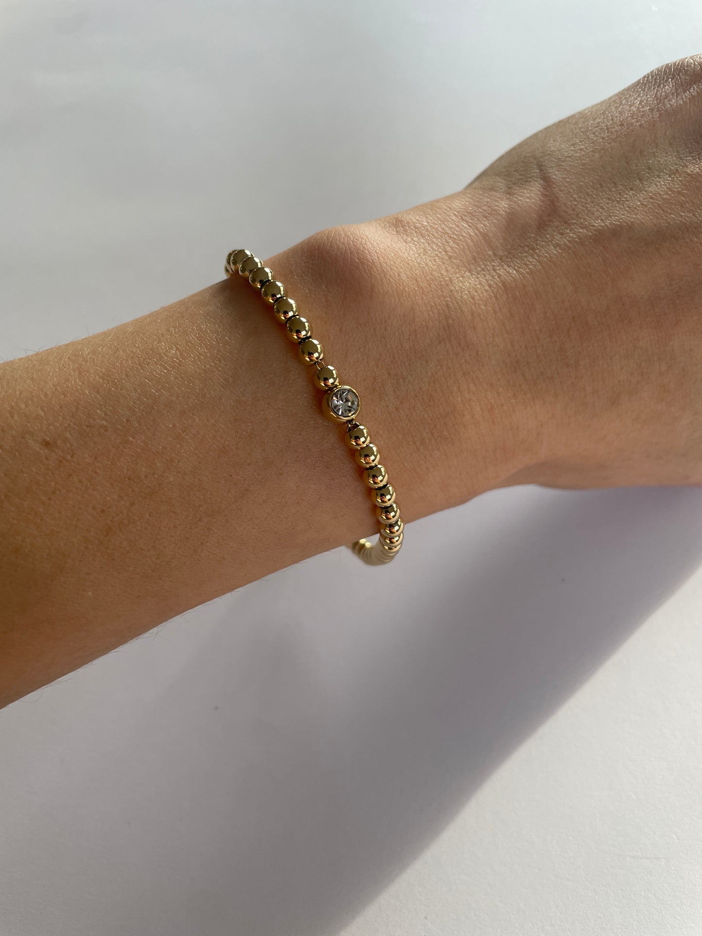 Isabella Kristallkugel-Armband - Verstellbares Edelstahlarmband mit funkelndem Kristall